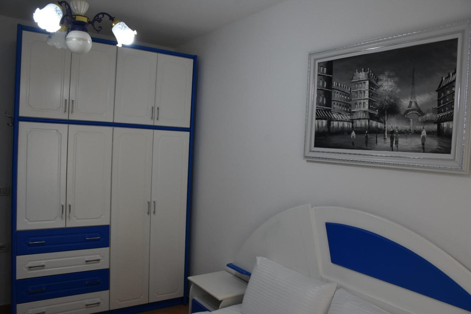 Leo Apartment Përmet Buitenkant foto