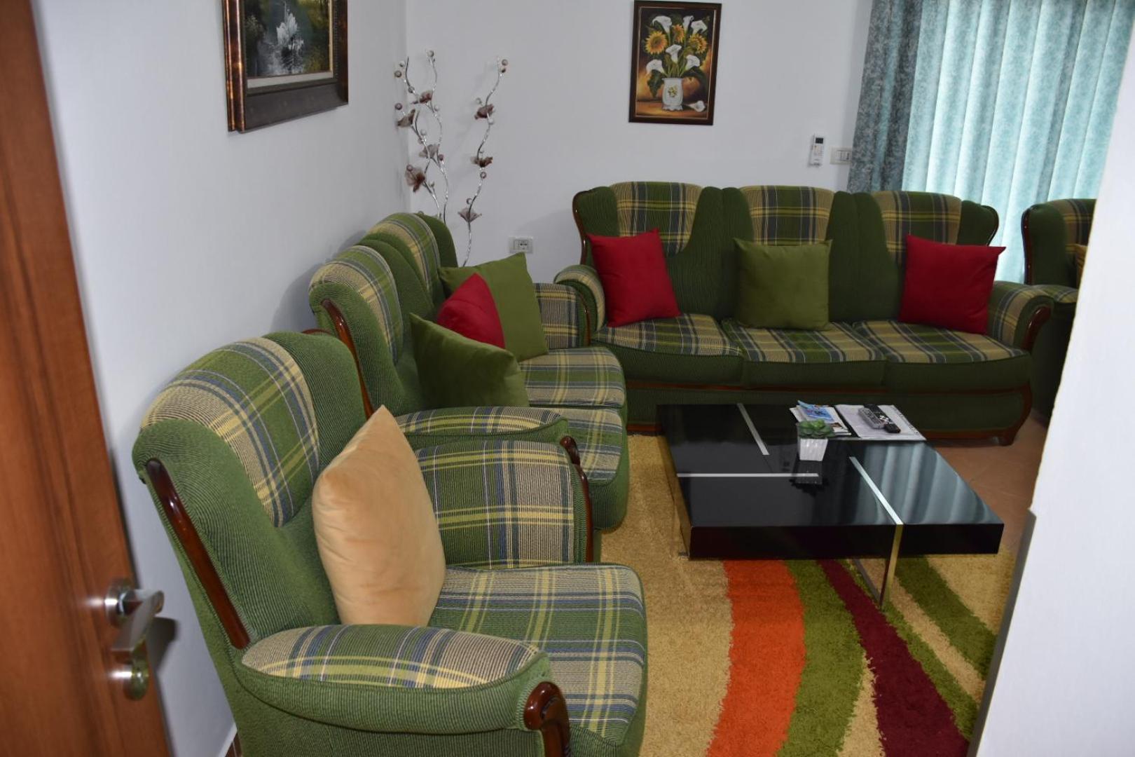 Leo Apartment Përmet Buitenkant foto